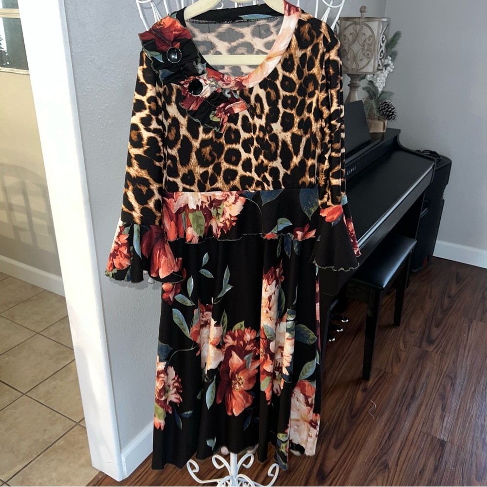 Girls Custom Dress 🐆